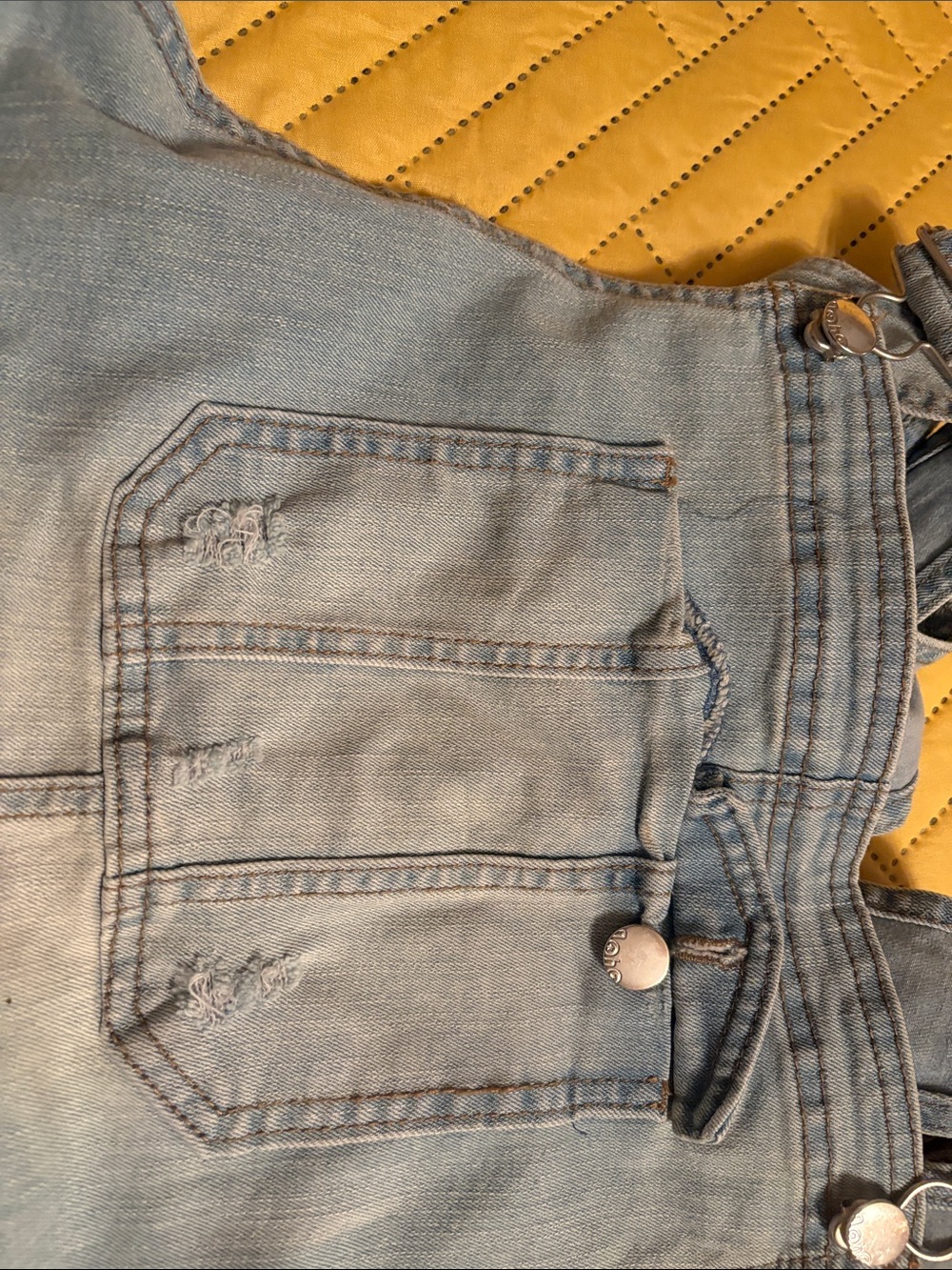 No Boundaries Light Wash Distressed Jean Shorts - Picture 3 of 5